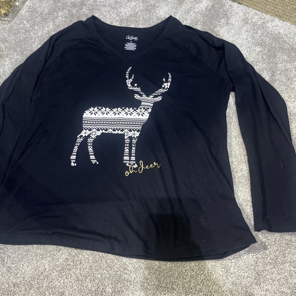 Holiday Long Sleeve Black Shirt with A Reindeer On The Front Size XL